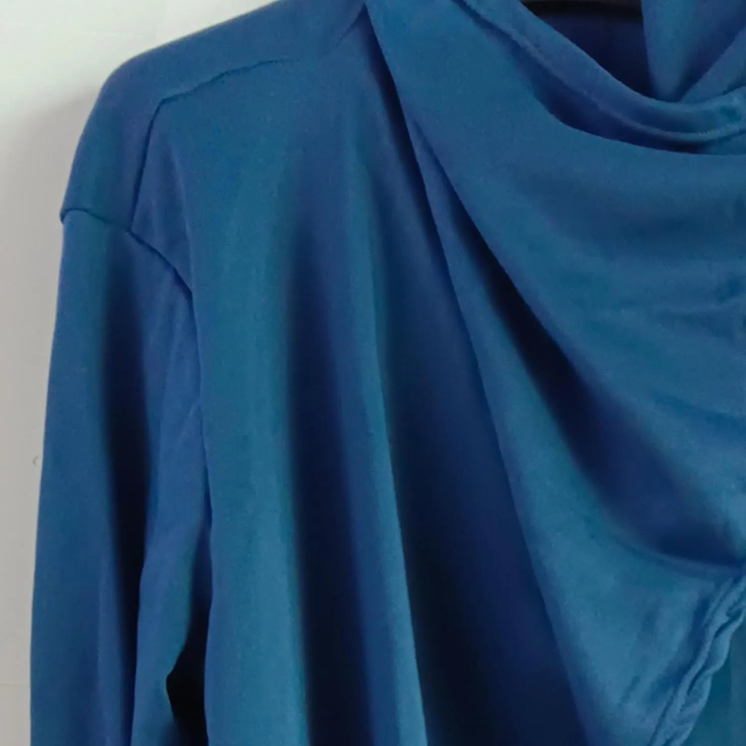 Men Lightweight Casual Cape Cloak Long Length Irregular Hem Pullover Overcoat Hip Hop Slim Poncho Sweatshirt Coat