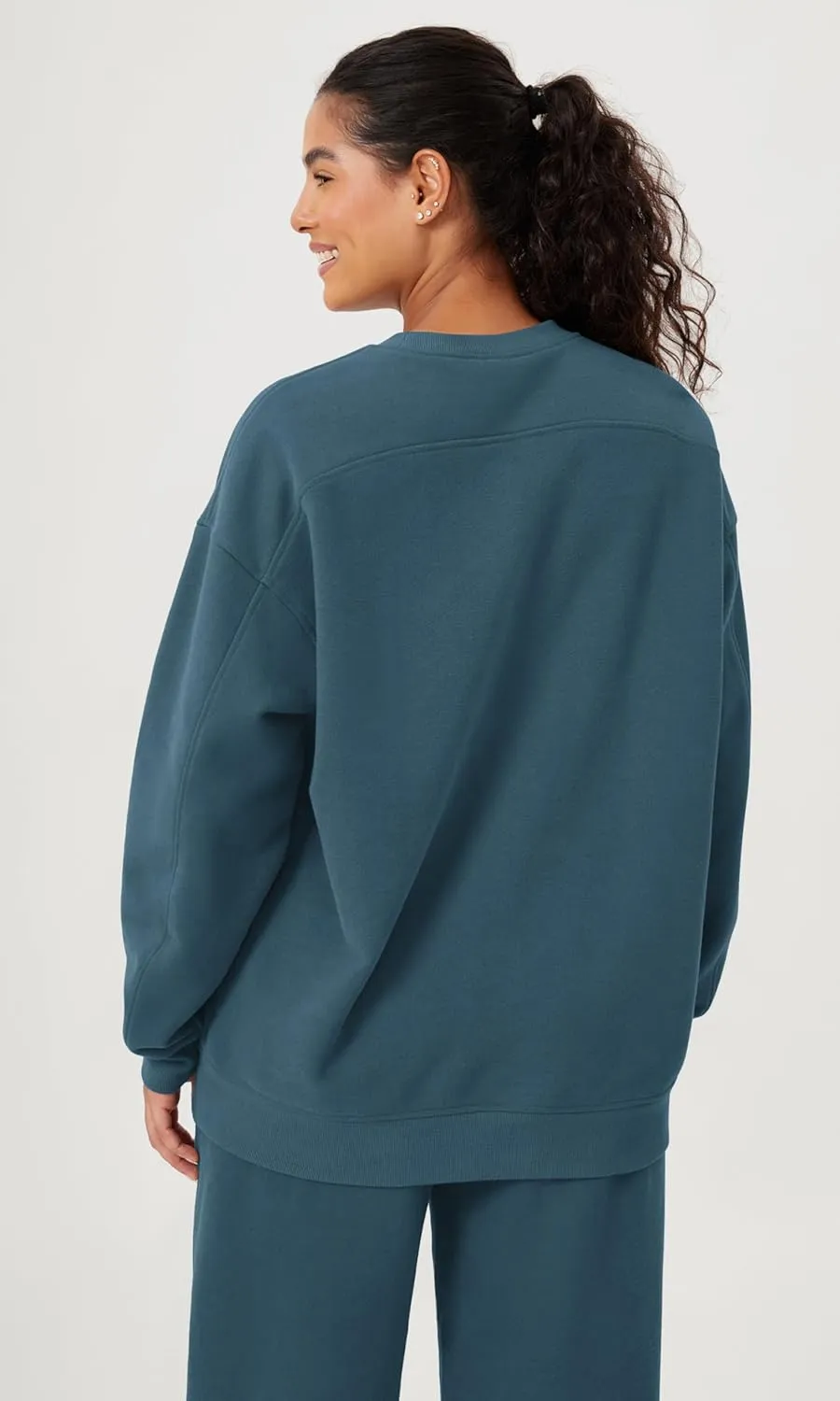 ODODOS Women's Fleece Lined Oversized Sweatshirts Long Sleeve Crew Neck Pullover Top