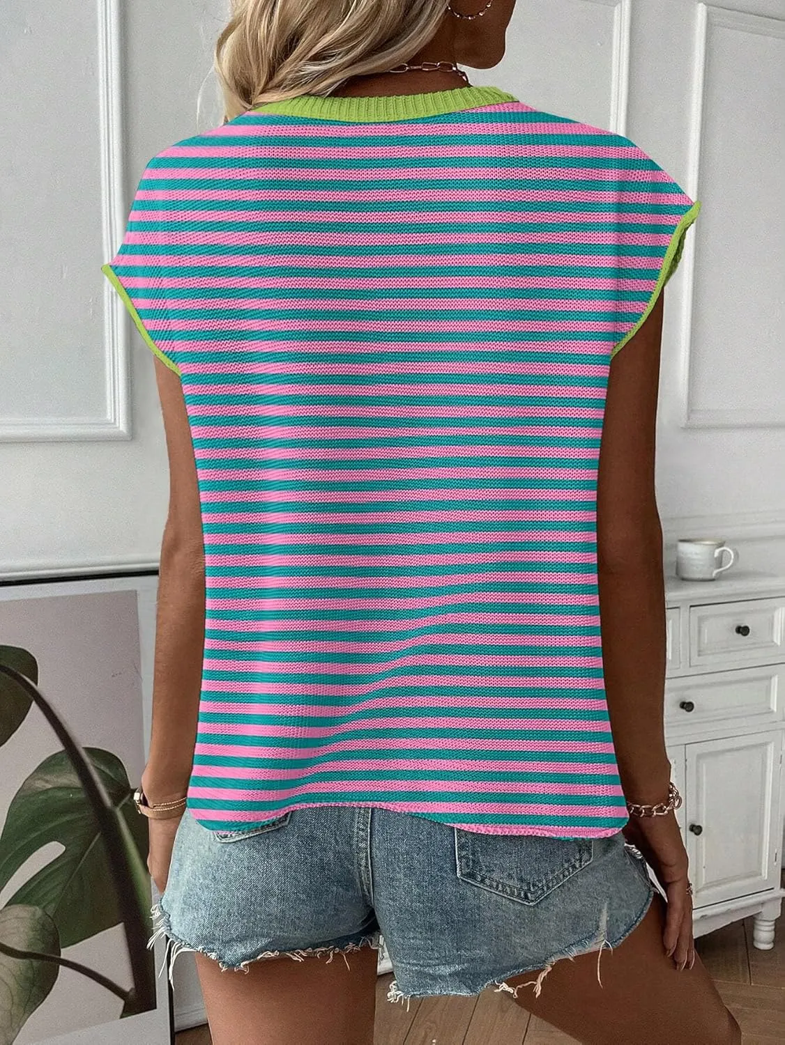 SAUKOLE Women's Sleeveless Sweater Vest Casual V Neck Cap Sleeve Knit Pullover Tank Tops 2025 Spring Clothes