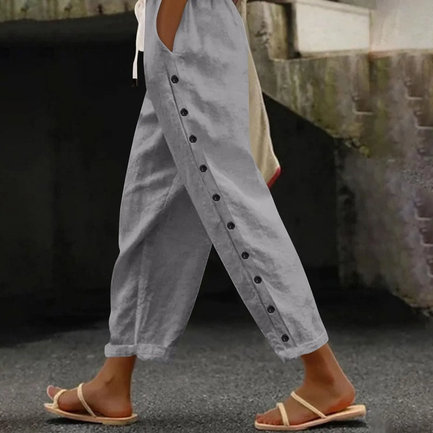 Striped Linen Pants Women Summer Casual Boho Beach Pants Lightweight Elastic Waist Capri Pants Side Button Trousers