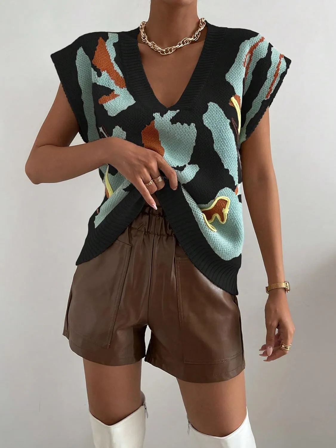 SweatyRocks Women's Colorblock Graphic Cap Sleeve V Neck Sweater Vest Casual Loose Fit Pullover Sweater Top