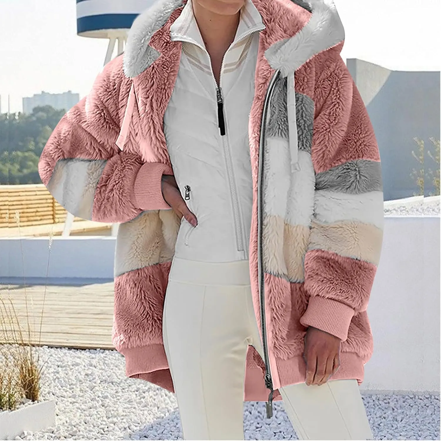 Women's Winter Coats Casual Fleece Jacket Sherpa Fuzzy Faux Shearling Coat Warm Hooded Zip Up Fuzzy Overcoat Outwear
