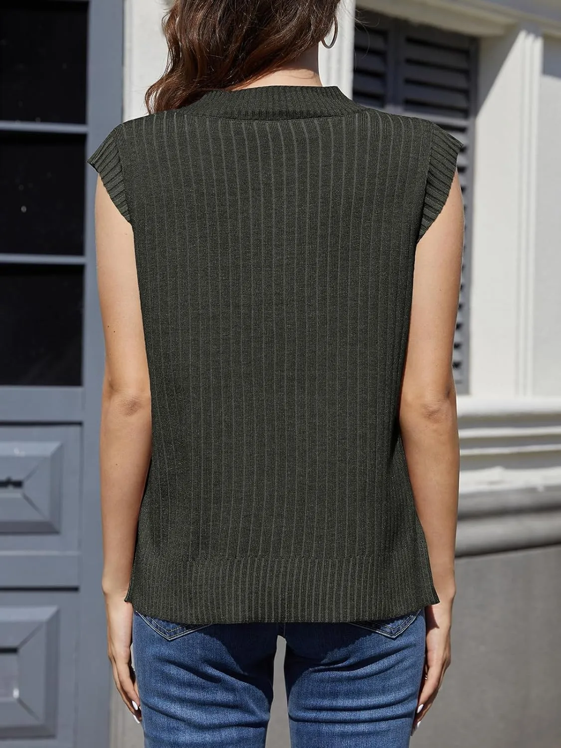 ZDC Women's V Neck Sweater Vest Oversized Sleeveles Casual Tank Tops Ribbed Knit Loose Fit Pullover