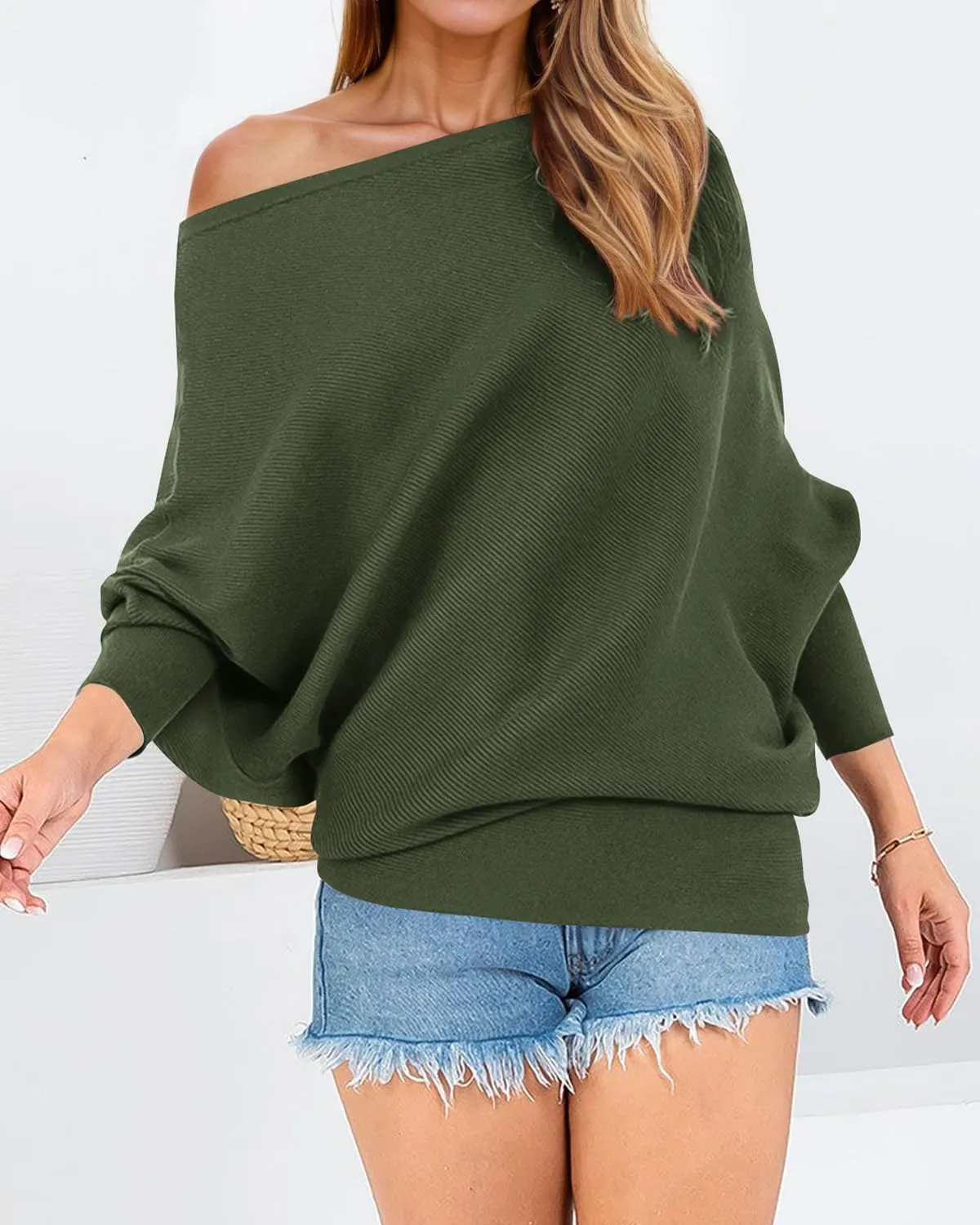 Zenlonr Women's Fall Sweaters 2025 Casual Long Batwing Sleeve Loose Off Shoulder Knit Pullovers Jumper Tops