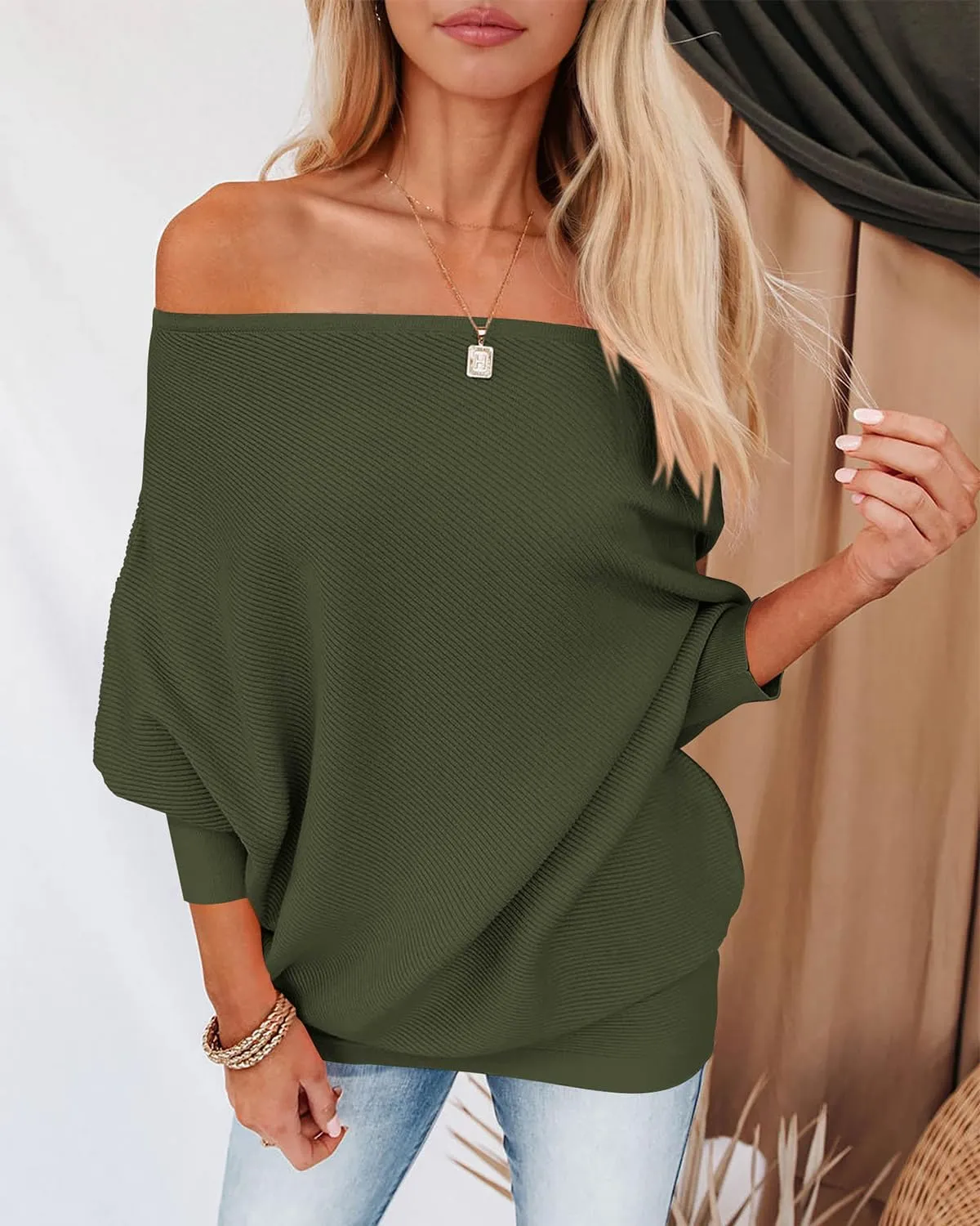 Zenlonr Women's Fall Sweaters 2025 Casual Long Batwing Sleeve Loose Off Shoulder Knit Pullovers Jumper Tops